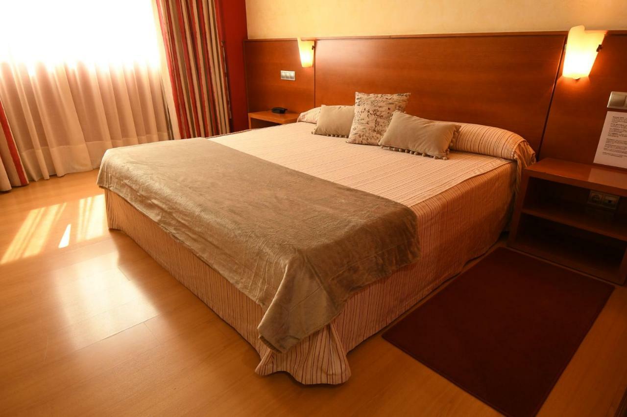 Hotel Miravalle Ourense Exterior photo